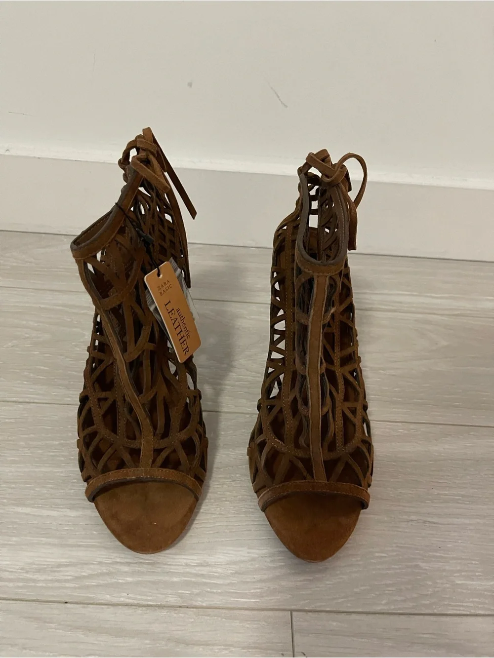 Zara Brown Genuine Suede Laser-Cut High Heel Sandals Size 40 NWT